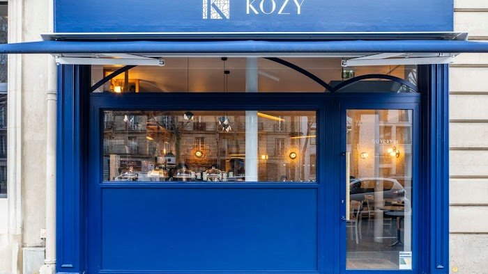 À quoi s'attendre au Kozy Bosquet de Paris, France : Avis honnête d'un expert café