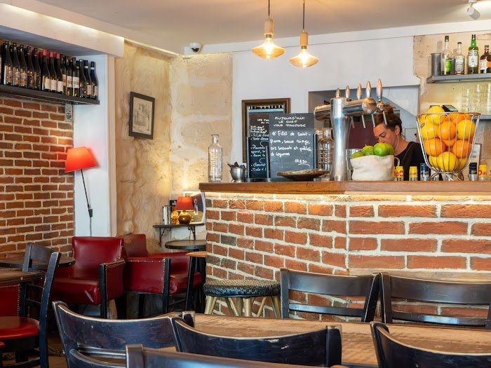 Notre Avis Honnête sur Le Petit Café : À quoi s'attendre à Paris, France