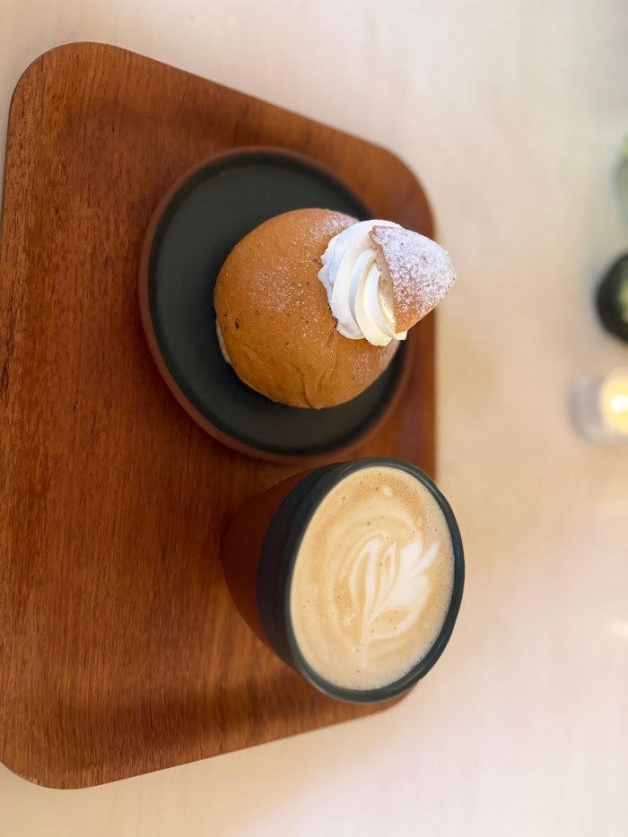 Expériences chez FIKA à Paris, France : À quoi s'attendre pour les amateurs de café