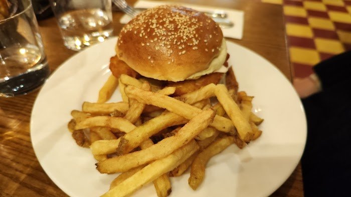 Ce qu'il faut savoir sur Café Blanchet Paris à Paris, France avant votre visite : Avis honnête