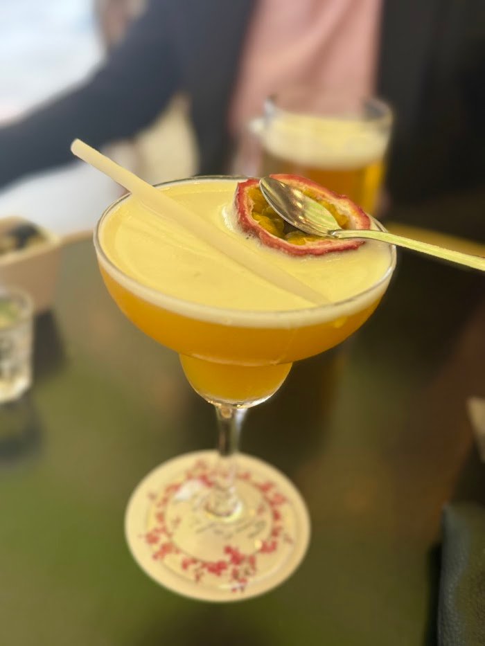 Ce qu'il faut savoir sur Café Blanchet Paris à Paris, France avant votre visite : Avis honnête