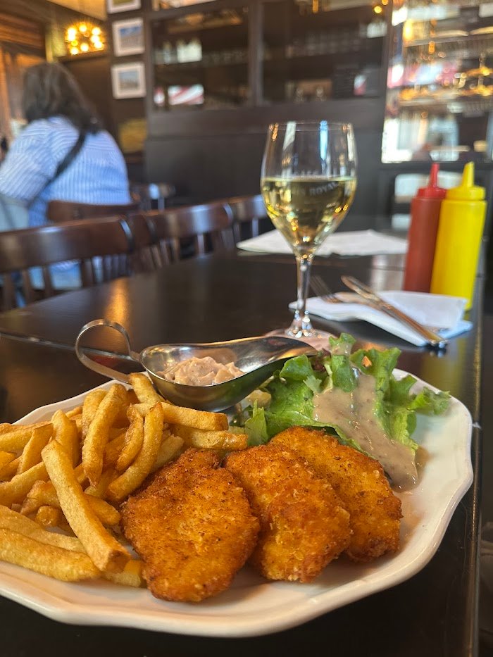 Un zoom sur la scène café à Paris : Expériences au Café Palais Royal