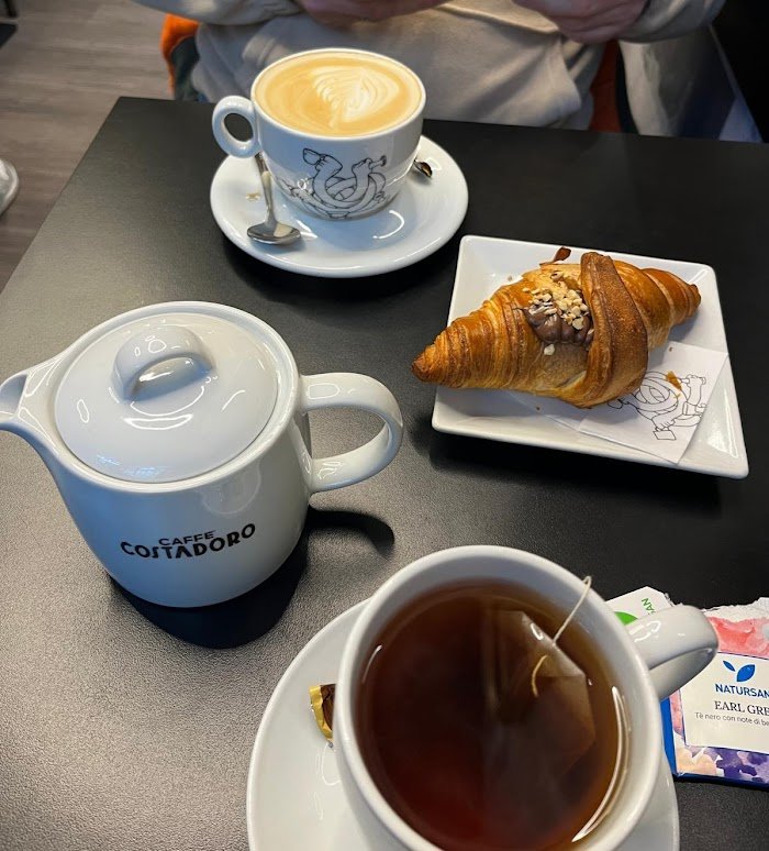 Ce qu'il faut savoir sur Costadoro Social Coffee à Paris avant votre visite : Avis honnête et évaluations clients