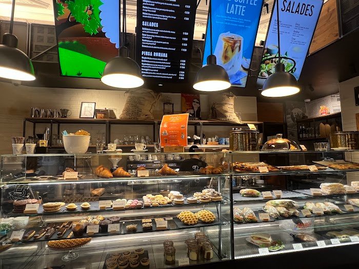 Ce qu'il faut savoir sur Costadoro Social Coffee à Paris avant votre visite : Avis honnête et évaluations clients