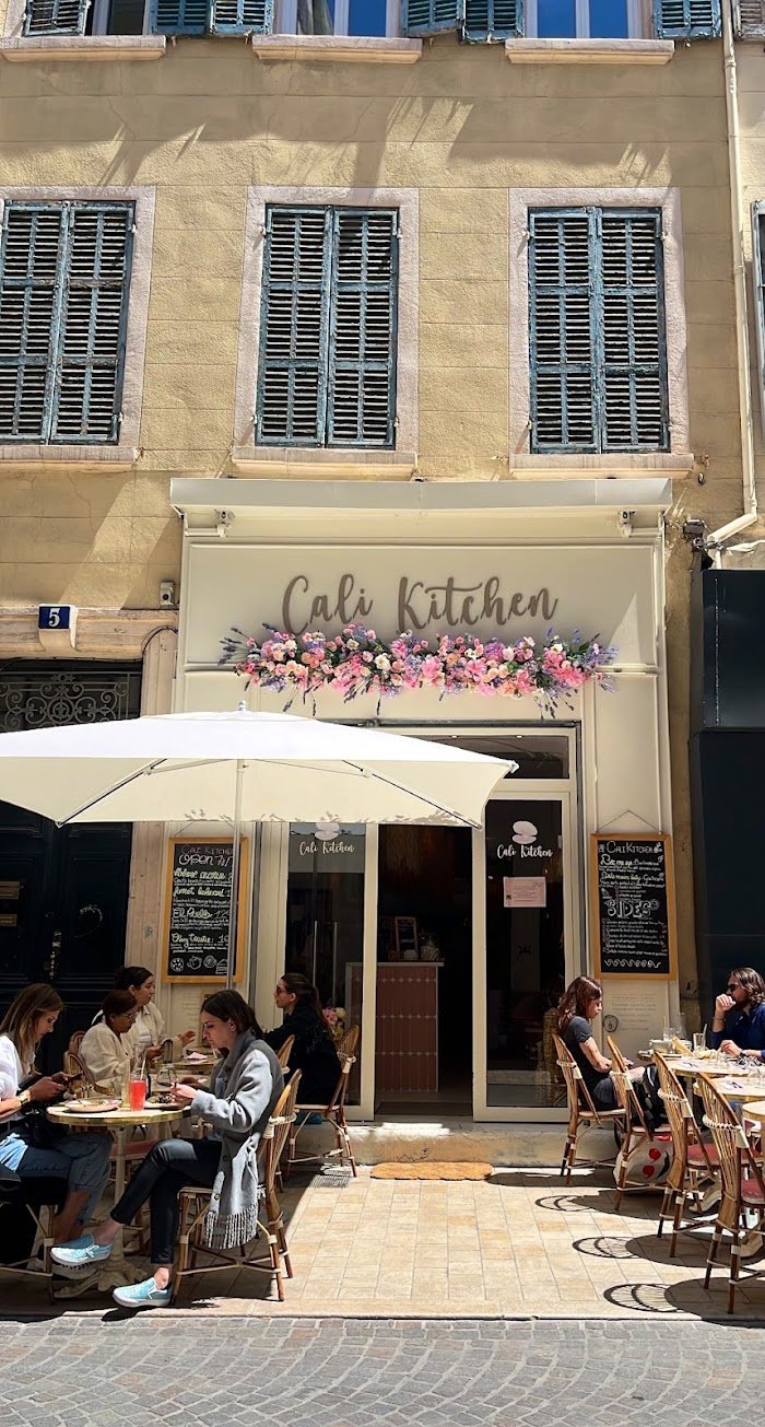 Un zoom sur la scène café à Marseille : Expériences chez Cali Kitchen | Brunch Marseille