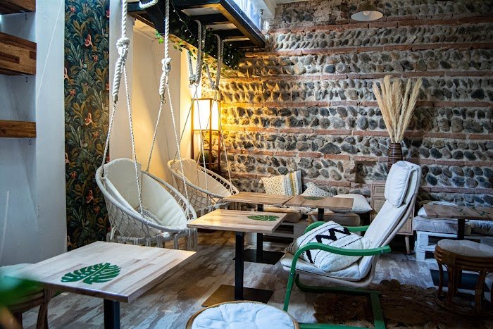 Un zoom sur la scène café à Toulouse : Expériences chez L'Oiseau Vert Un zoom sur la scène café à Toulouse : Expériences chez L'Oiseau Vert